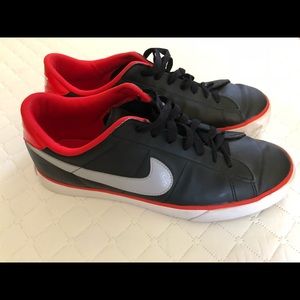 Nike Sweet Classics Men’s Shoes